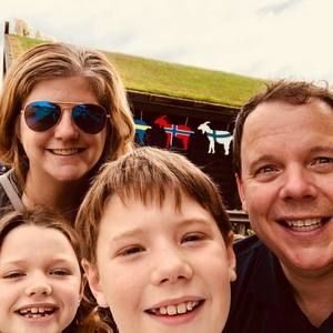 Meet your Posher, Devon